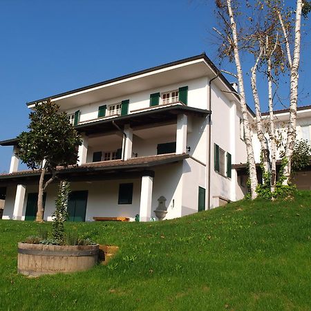 Agriturismo Sette Colli Ferrere エクステリア 写真