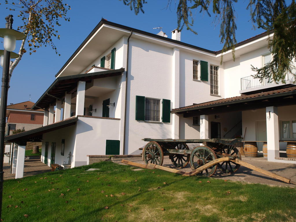 Agriturismo Sette Colli Ferrere エクステリア 写真